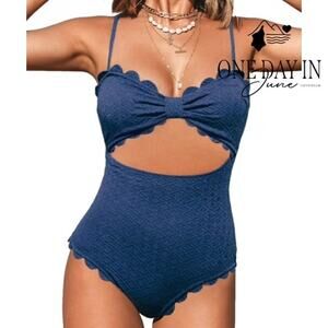 Cupshe Scallop Textured Cut Out One Piece Swimsuit Size M